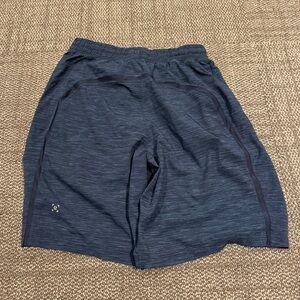Lululemon navy pace breaker short S